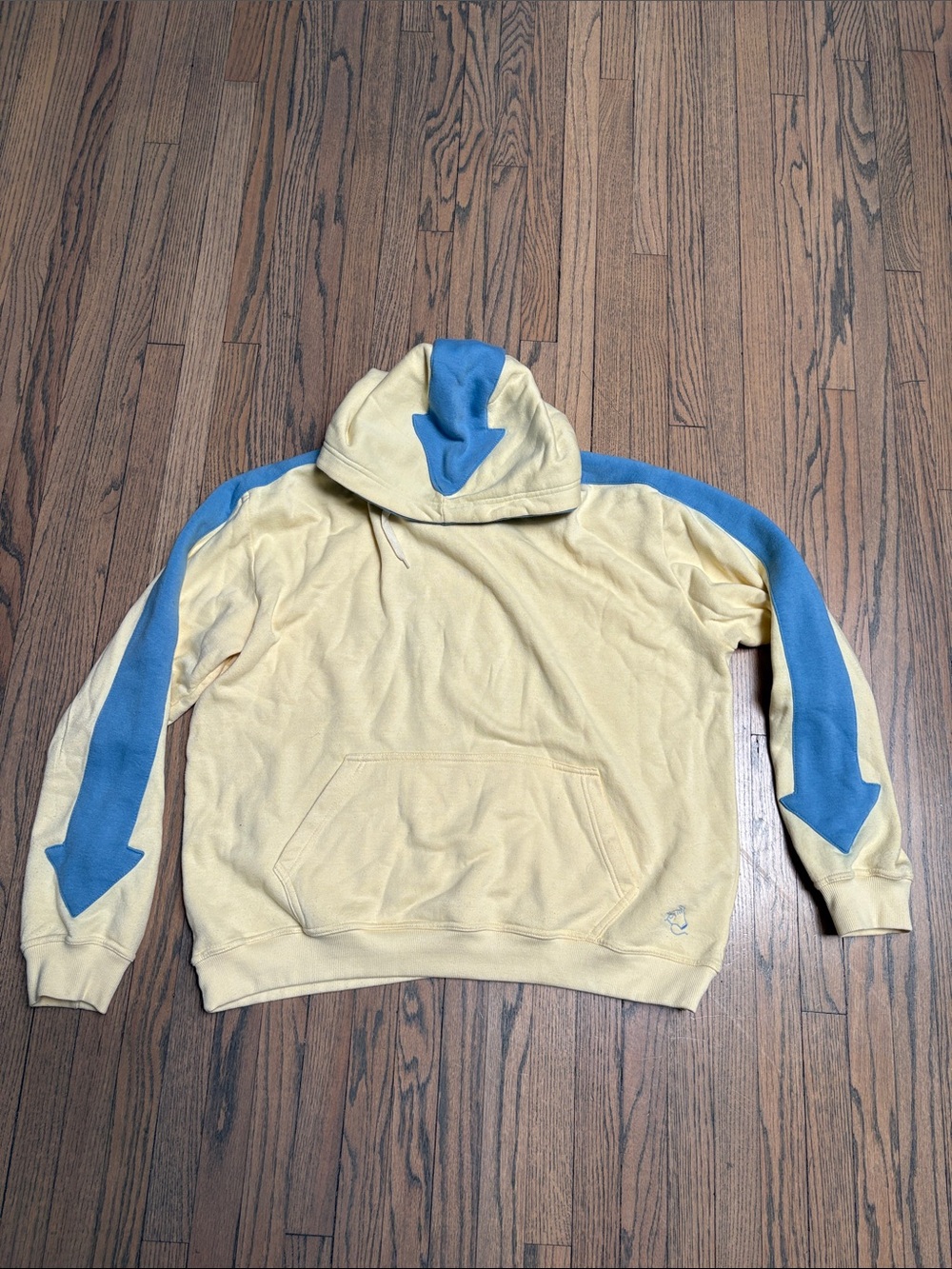 Avatar Aang Cream & Blue XL hoodie